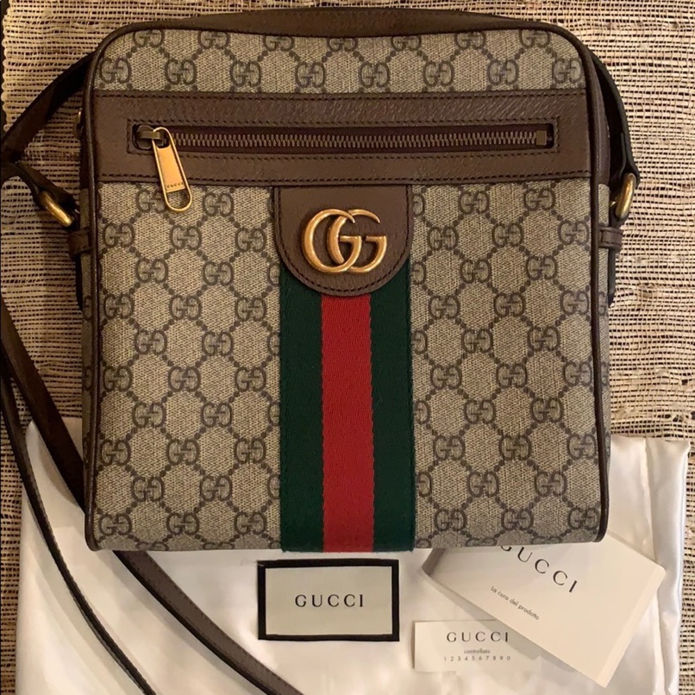 Gucci Ophidia GG small messenger bag